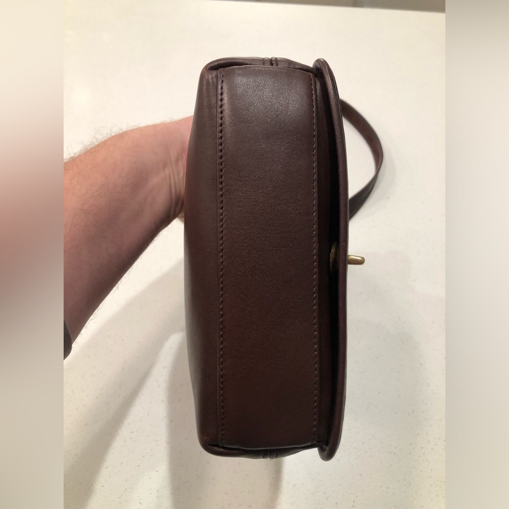 COACH VINTAGE LEGACY COMPANION  Mahogany Leather bag/purse #9715 with hangtag - Picture 6 of 14